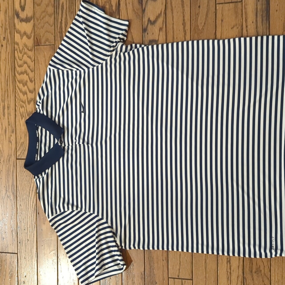 Nike golf polos